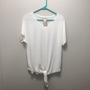 Boutique tie Knot Top in ivory white